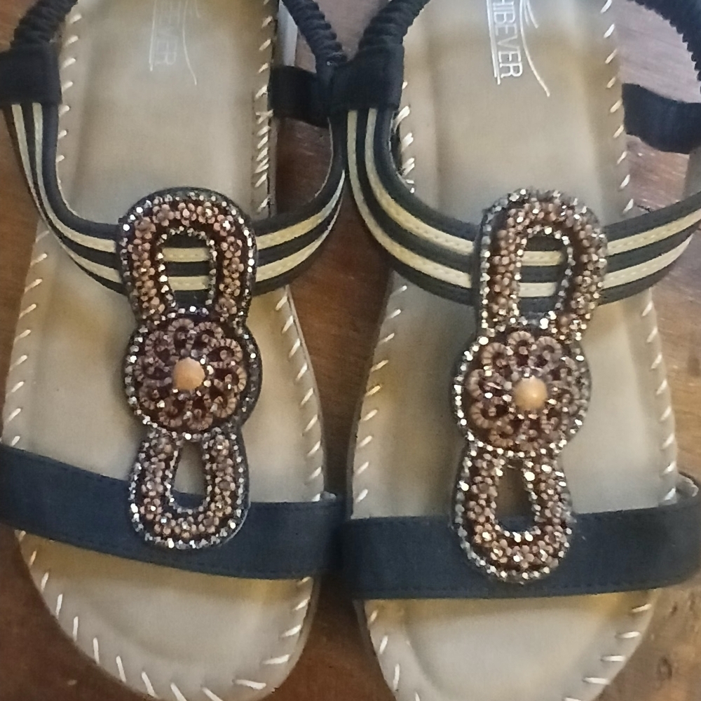 Elegant Beaded Black Shibever Sandals Sz 38 (7.5)